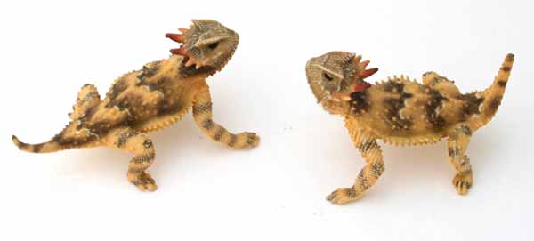 Painted Figurine of a Pair of California Horned Lizards